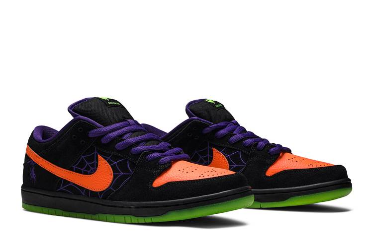 SB Dunk Low Night of Mischief Halloween