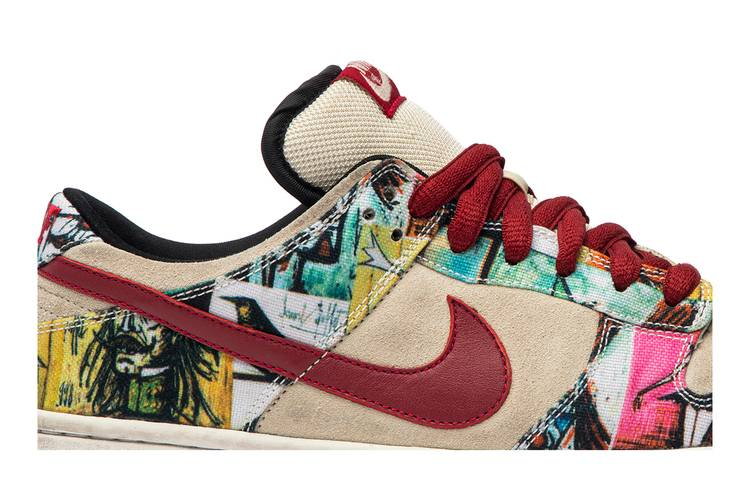 SB Dunk Low Paris