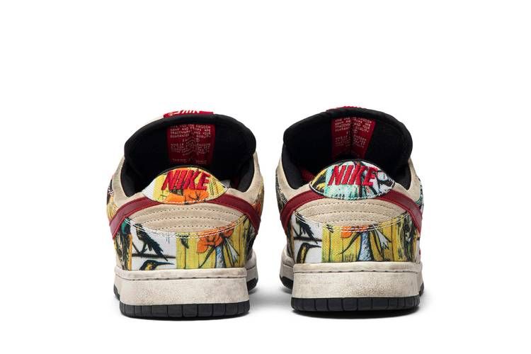 SB Dunk Low Paris