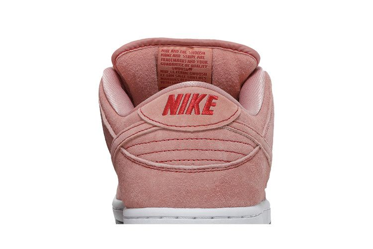 SB Dunk Low Pink Pig