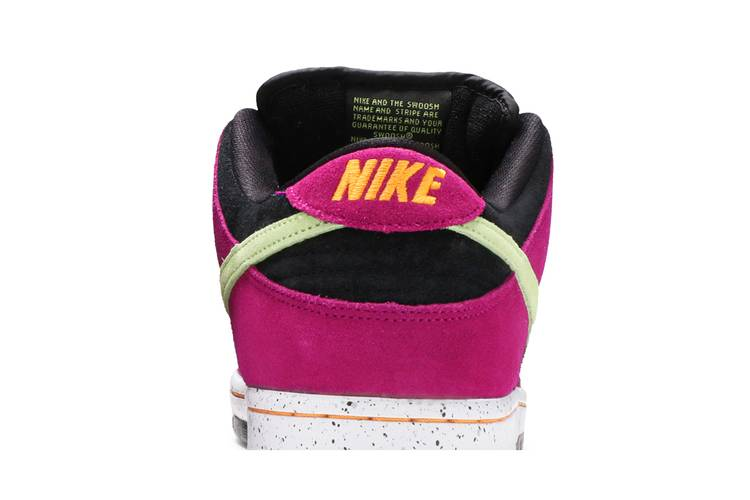 SB Dunk Low Pro ACG Terra Red Plum