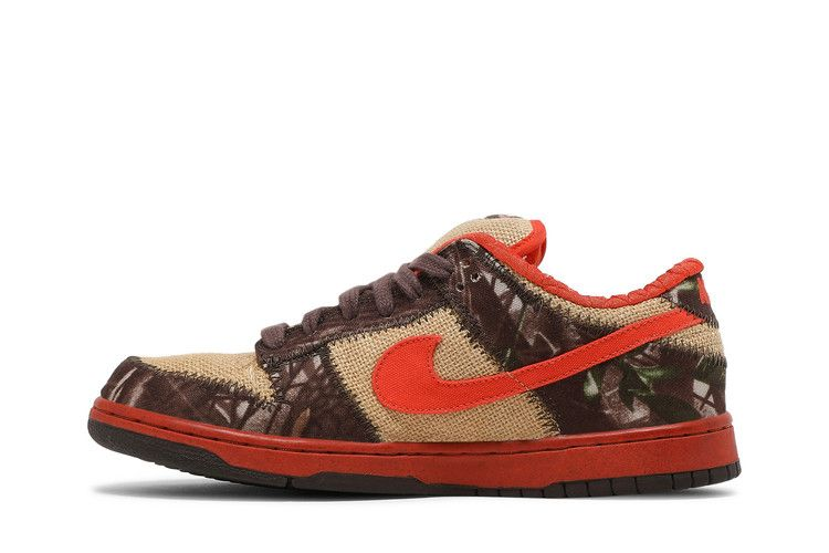 SB Dunk Low Reese Forbes Hunter