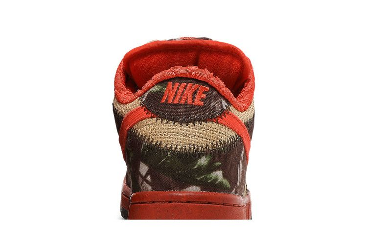 SB Dunk Low Reese Forbes Hunter