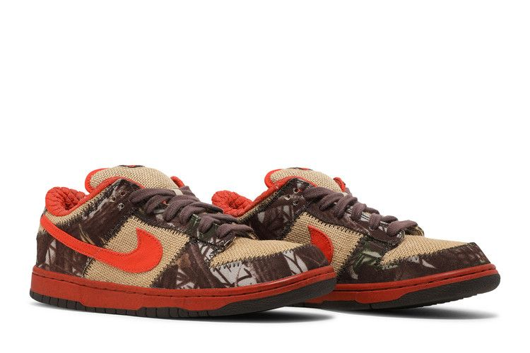 SB Dunk Low Reese Forbes Hunter