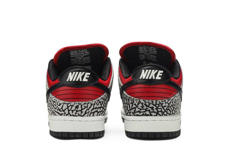 SB Dunk Low Supreme Red Cement (2012)