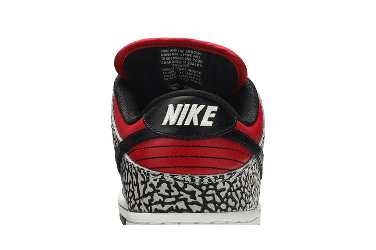 SB Dunk Low Supreme Red Cement (2012)