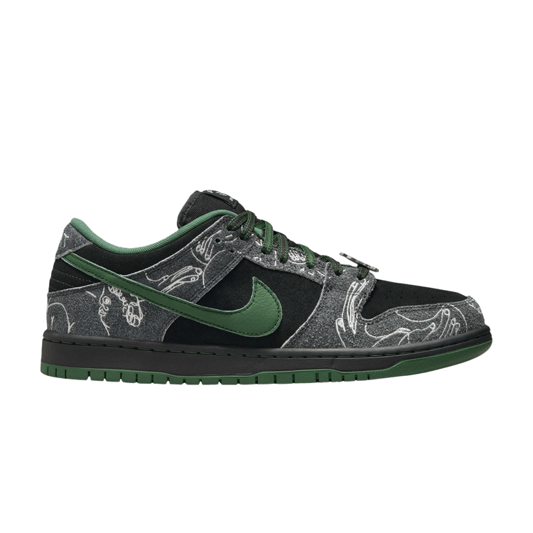 SB Dunk Low There Skateboards