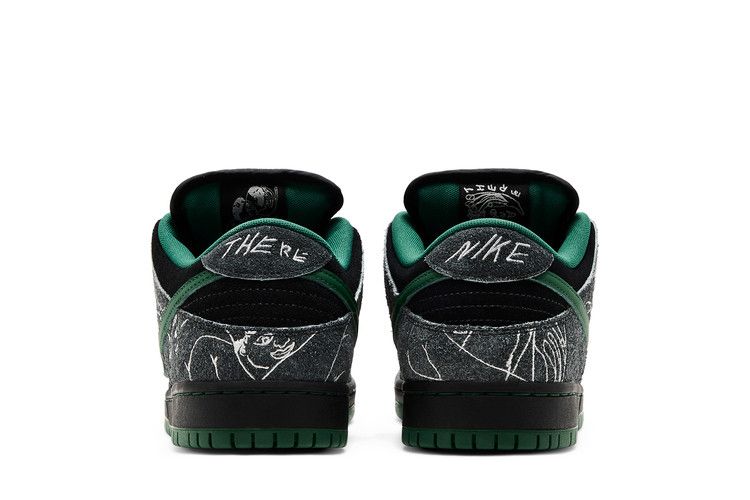 SB Dunk Low There Skateboards