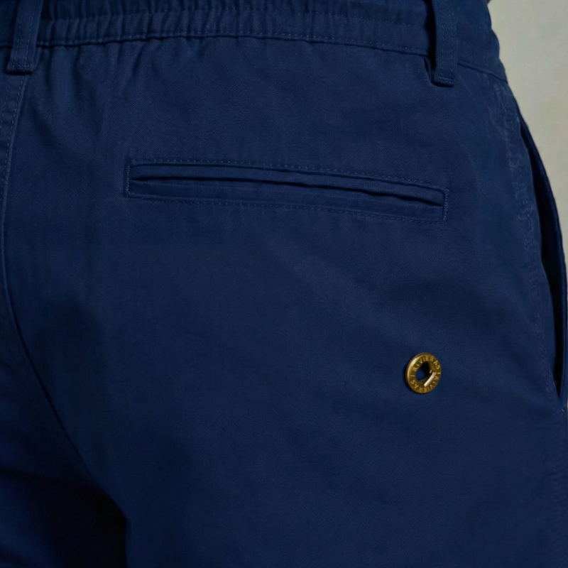 Short de bain court avec poche passepoilée