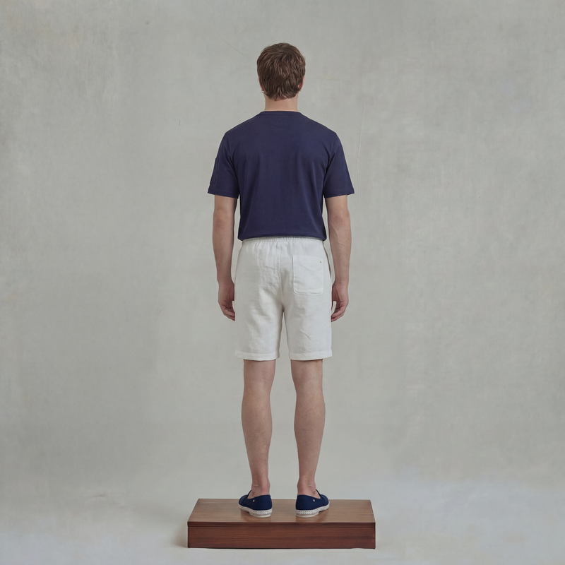 Short en lin avec cordon de serrage