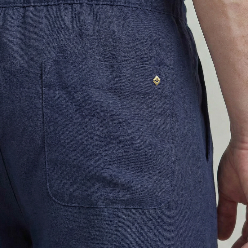 Short en lin avec cordon de serrage