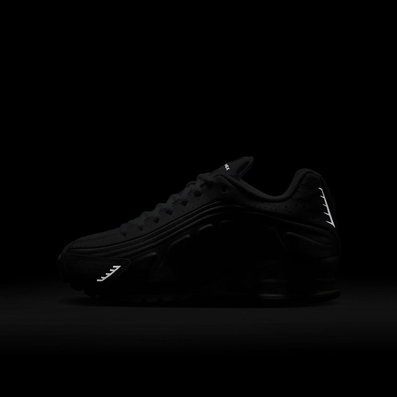 Shox R4 - Non Adult