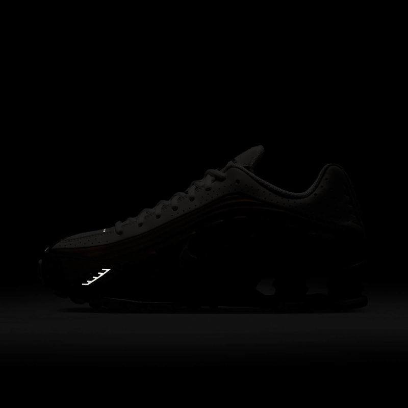 Nike FOOTWEAR Nike Shox R4 - Women's