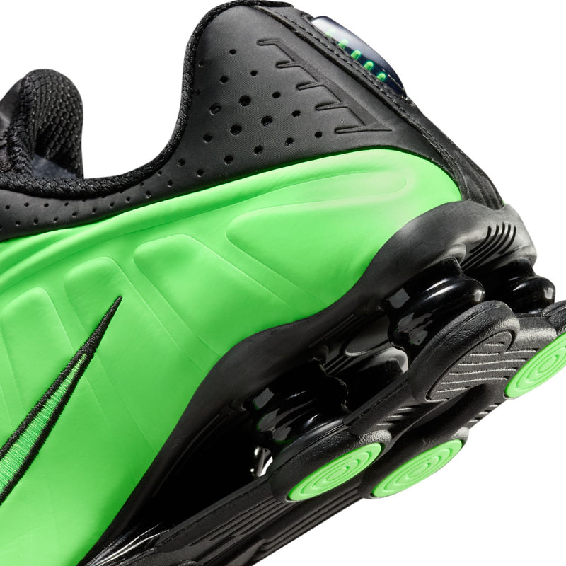 Shox R4 - Women's
