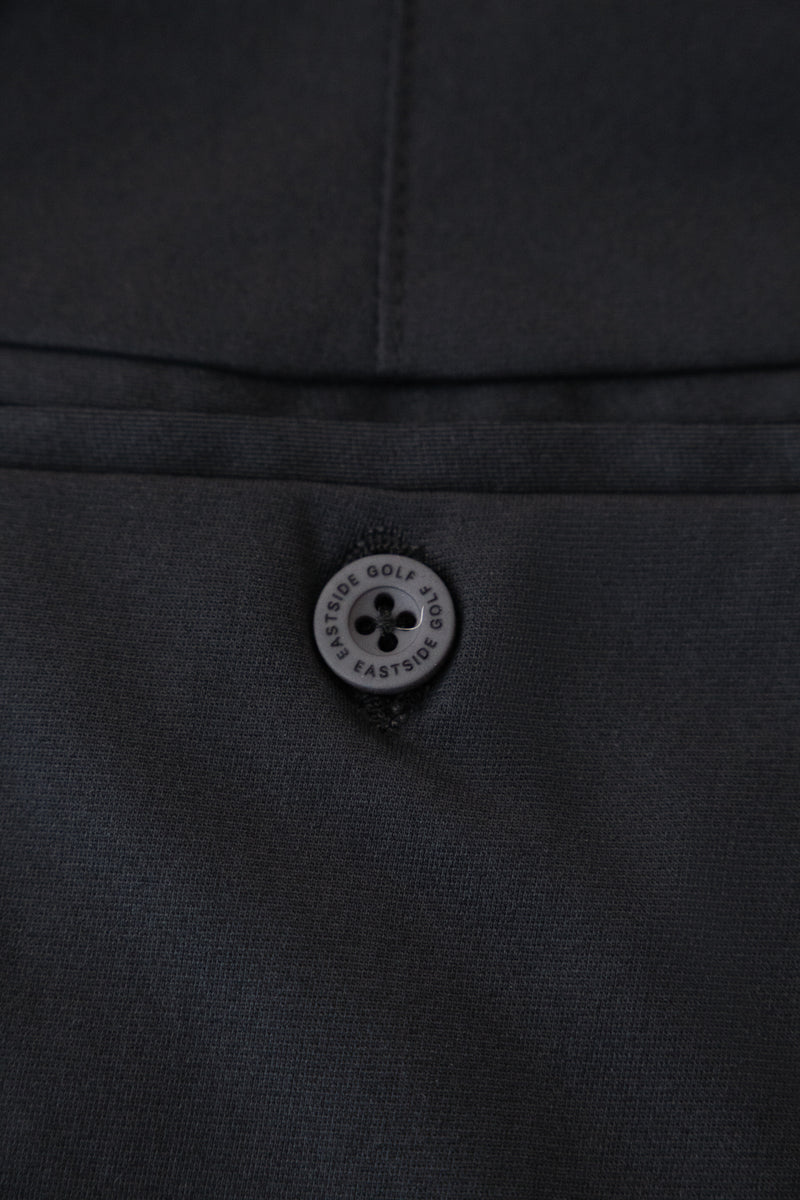 Signature Chino Short