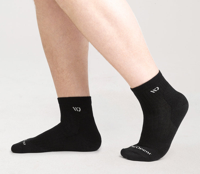 Solid Cushioned Quarter Socks - Image 10