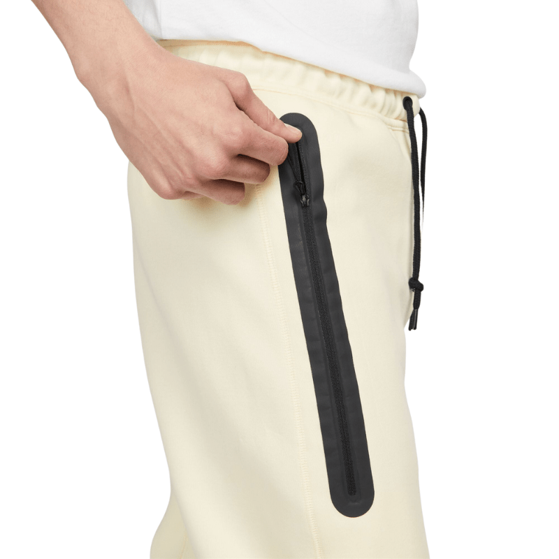 NIKE Apparel Nike Sportswear Tech Fleece Joggers - Men's