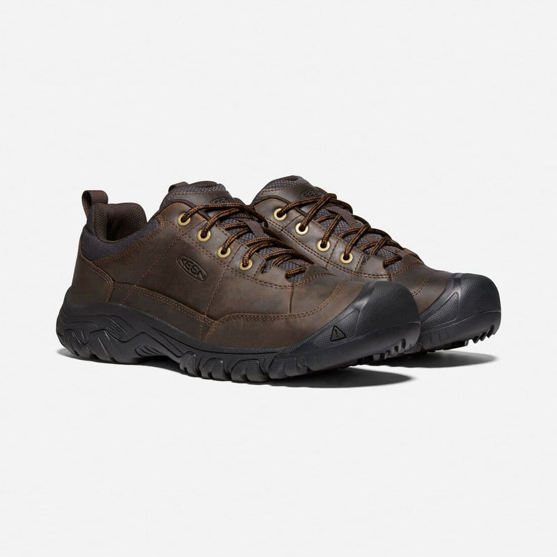 Keen Targhee III Oxford shoes in dark brown leather with black rubber outsole and lace-up closure, angled front view.