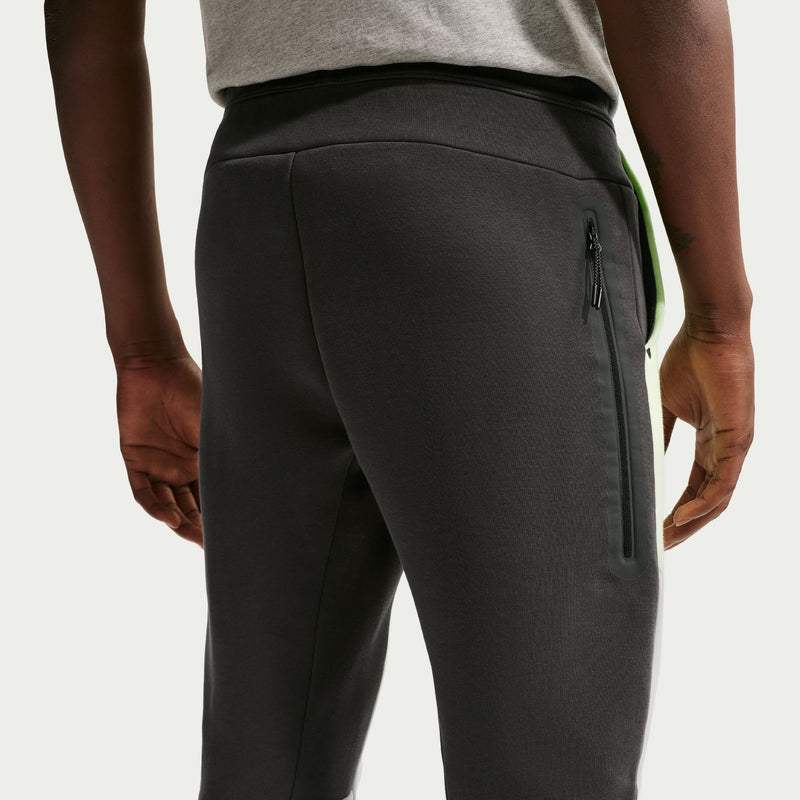 Tech Fleece Joggers - Men's