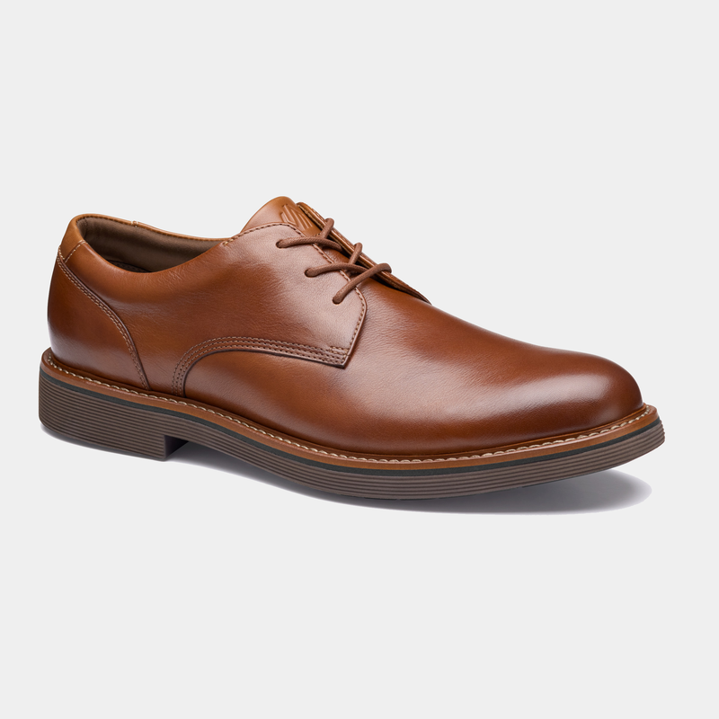"Johnston & Murphy Tyson Plain Toe dress shoes in tan leather with a sleek plain-toe design and contrast welt stitching, angled side view"