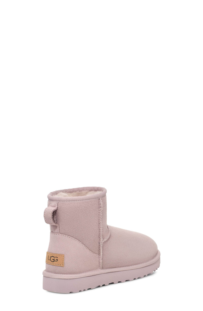 UGG FOOTWEAR UGG Classic Mini II Boot - Women's