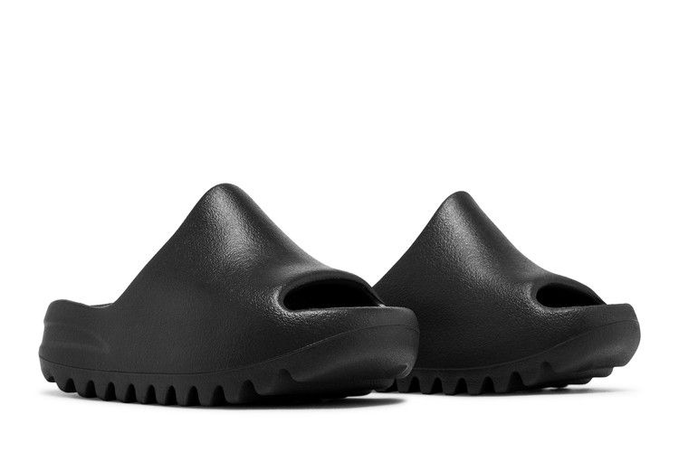 Yeezy Slide Dark Onyx (Kids)