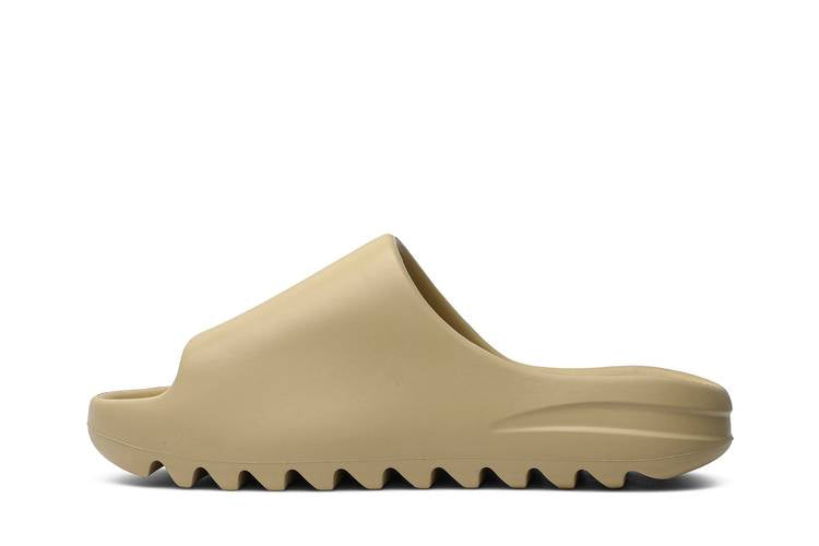 Yeezy Slide Desert Sand
