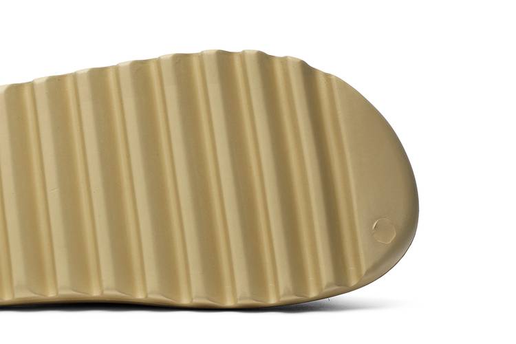 Yeezy Slide Desert Sand