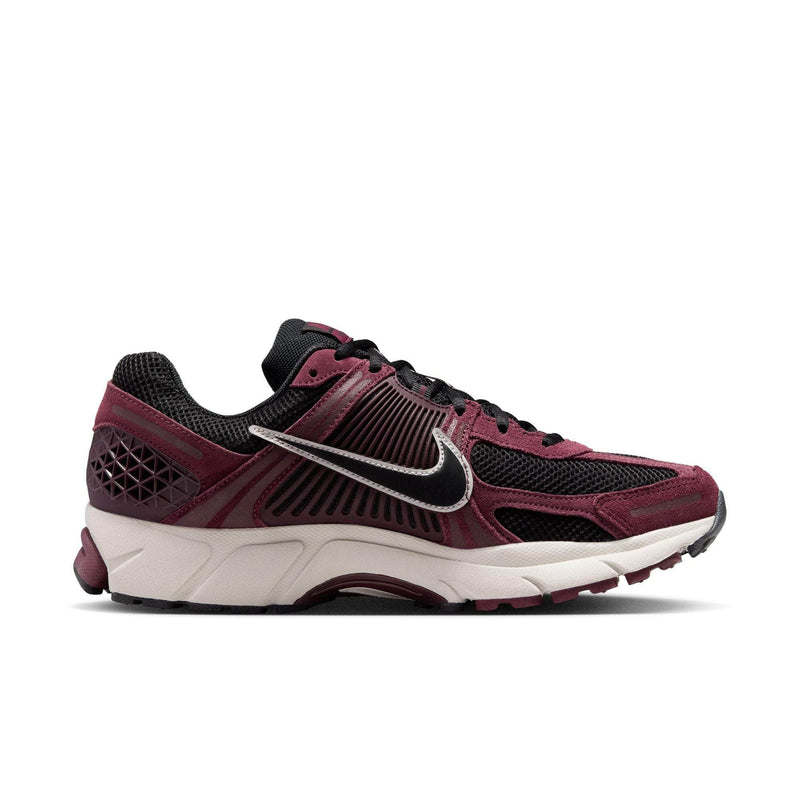 Nike FOOTWEAR Nike Zoom Vomero 5 "Dark Team Red" - Men's