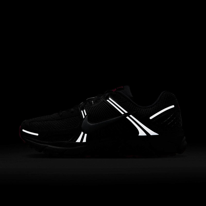 Nike FOOTWEAR Nike Zoom Vomero 5 "Black Pink Blast" - Men's